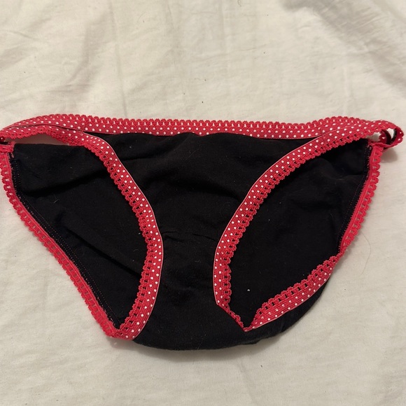 Black and Red String Bikini Panty - Picture 1 of 2